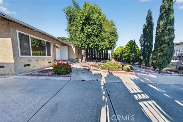 Photo - 11407 Delano St