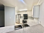Photo - Bright and Gorgeous Condo in UTC near UCSD!! Unit 1812
