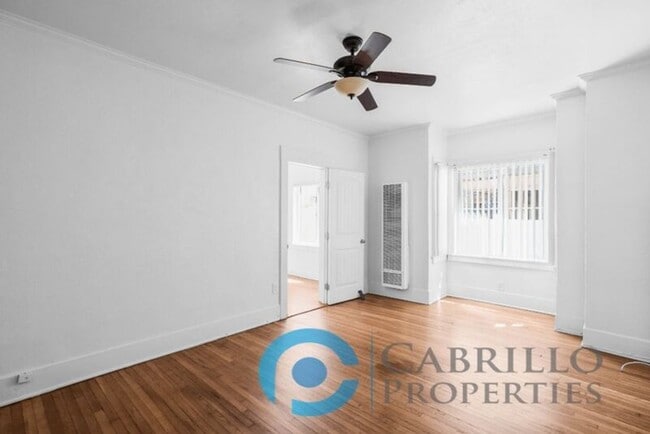 Building Photo - 2241 Fourth Ave Unit #104