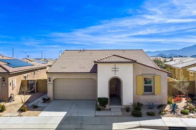 Photo - 78879 Fortuna Pl