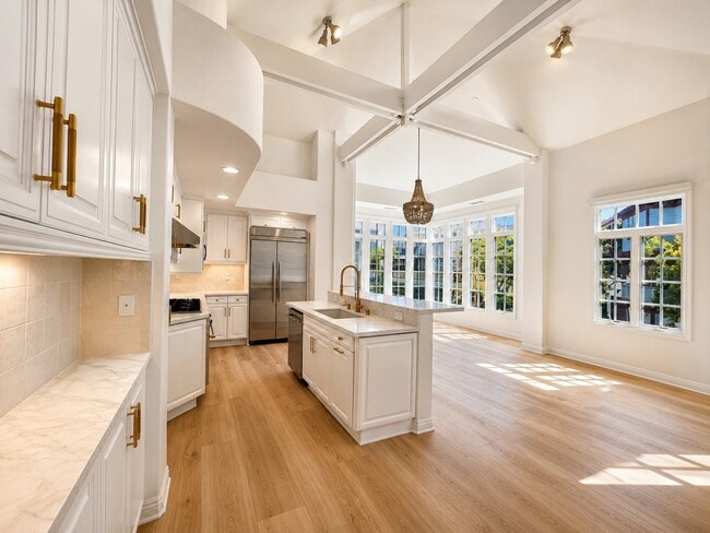 Photo - Bungalow