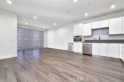 Photo - 900 S Kenmore Ave Condo Unit 306