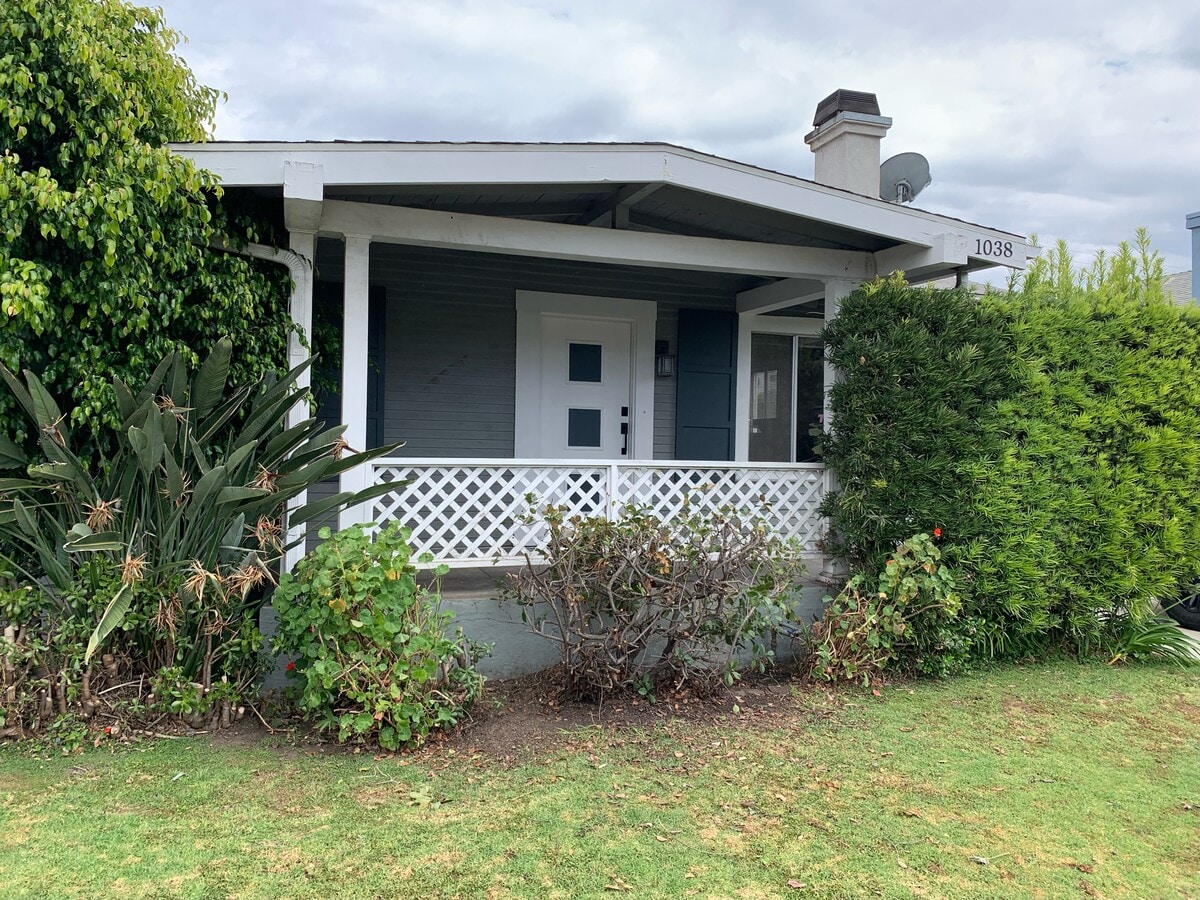 Photo - 1038 N Hudson Ave