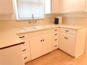 Photo - 457 E Italia St
