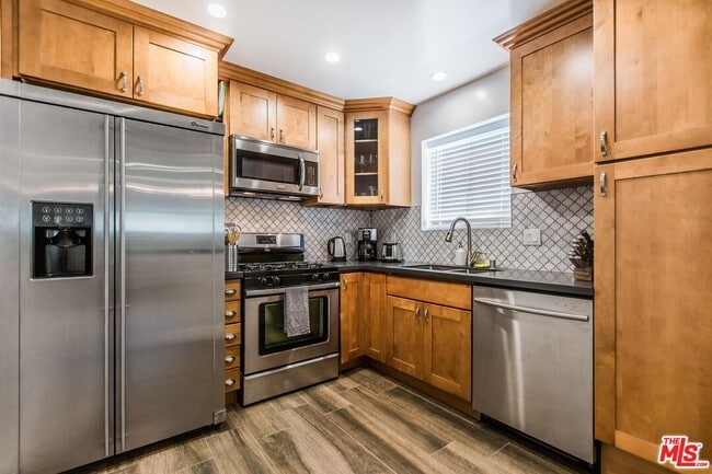 Photo - 4407 Irvine Ave