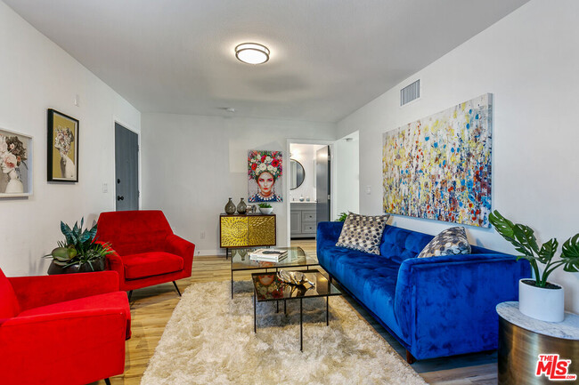 Photo - 6640 Woodley Ave Condo Unit 115