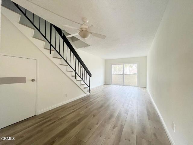 Photo - 378 E Surfside Dr