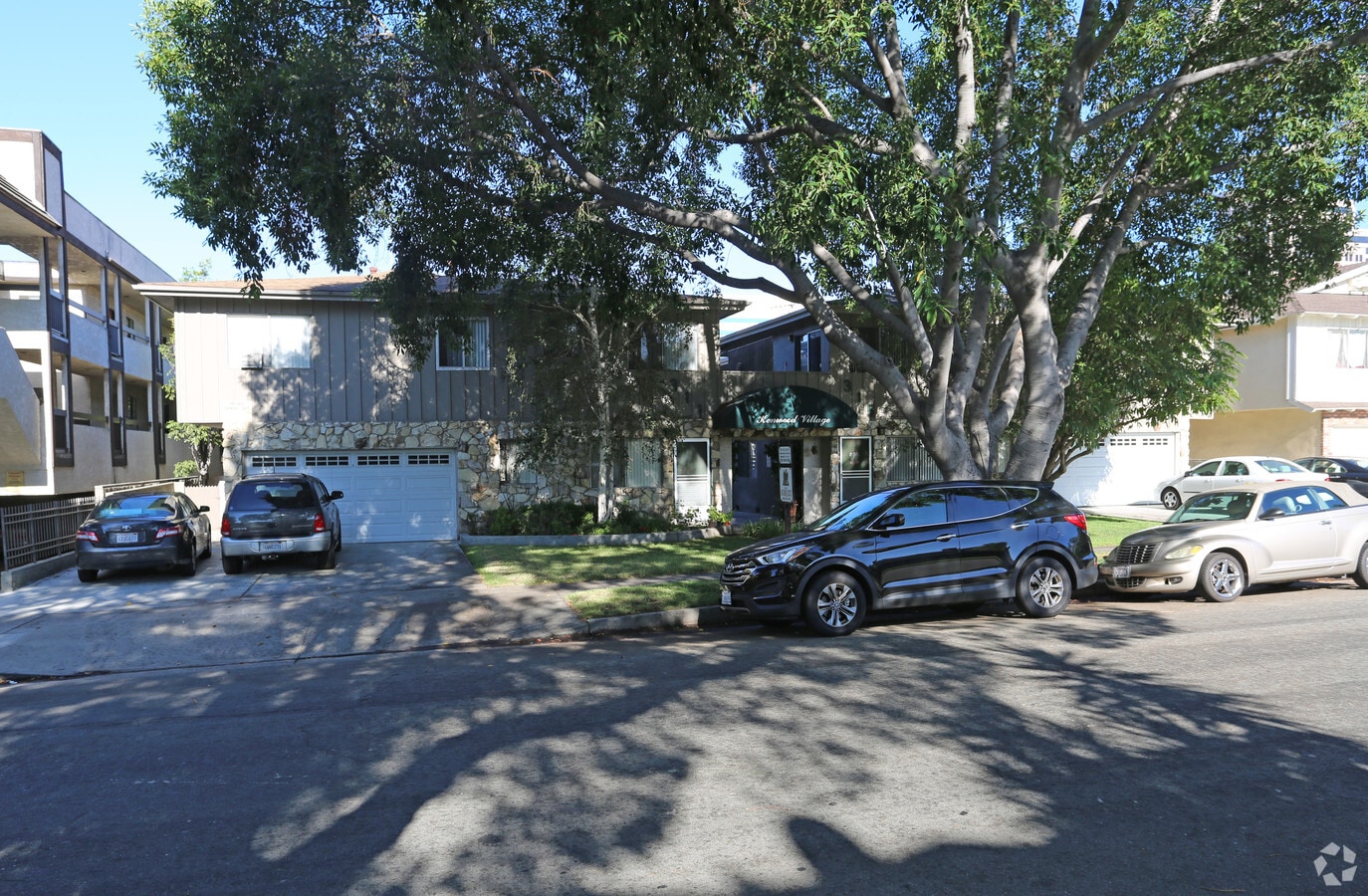 Kenwood Village - Kenwood Village