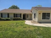 Photo - 890 N Driftwood Ave House