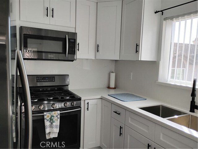 Photo - 428 Golden Springs Dr Unit E