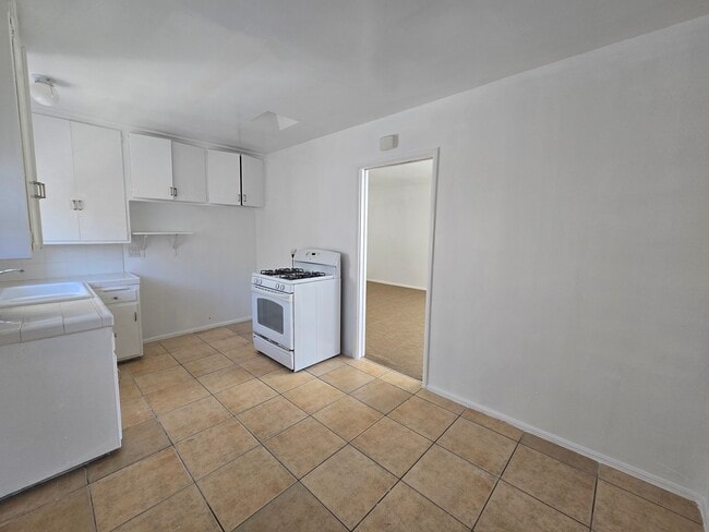 Photo - 2459 N Brighton St