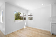 Photo - 1025 Linden Ave House