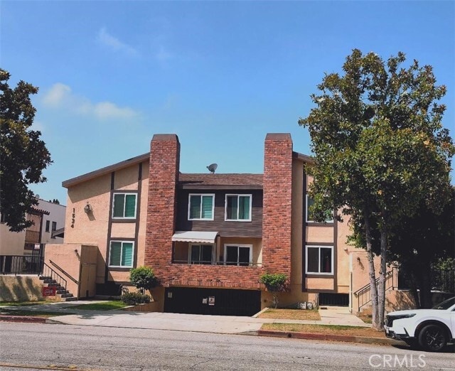 Photo - 1534 E Wilson Ave Townhome