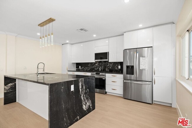 Photo - 1223 23rd St Condo Unit C