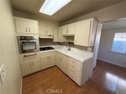 Photo - 2053 Garfield Ave