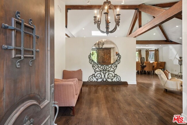 Photo - 105 N Glenroy Ave
