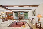 Photo - 10307 Donna Ave