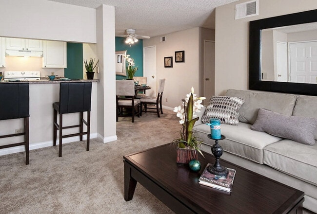 Building Photo - 11820 Paseo Lucido Unit SI FL2-ID1633420P
