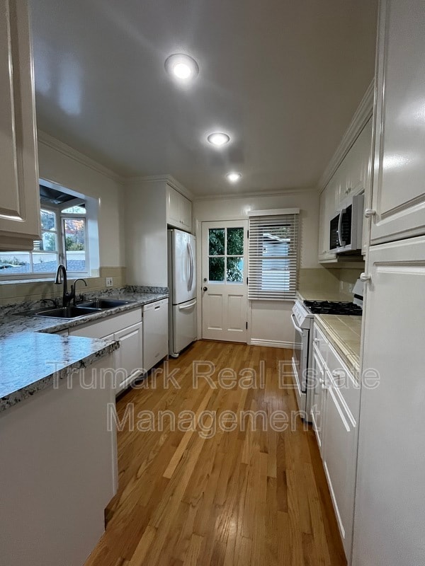 Photo - 4508 Rockland Pl