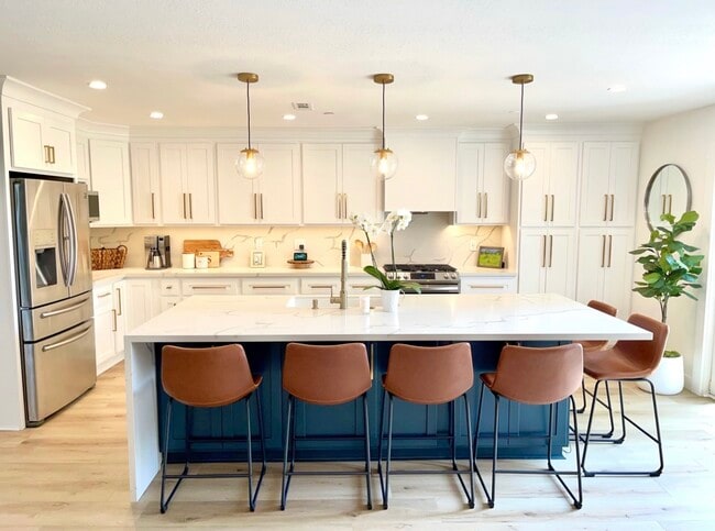 Building Photo - 34101 Via California Unit #33 Rental