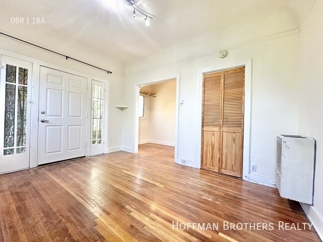 Photo - 806 Lucile Ave