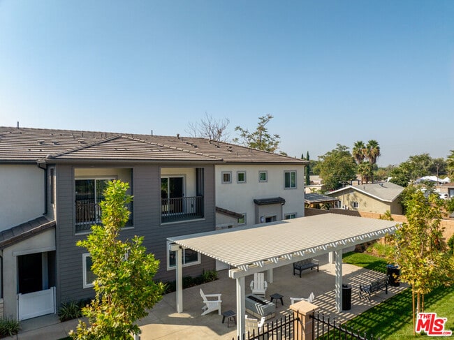 Photo - 13995 Foothill Blvd Unit 3810