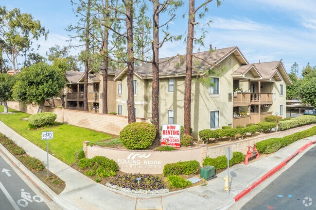 Building Photo - Rolling Ridge Apartments