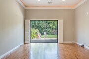 Garden access from living room - 2781 Mira Vista Dr House