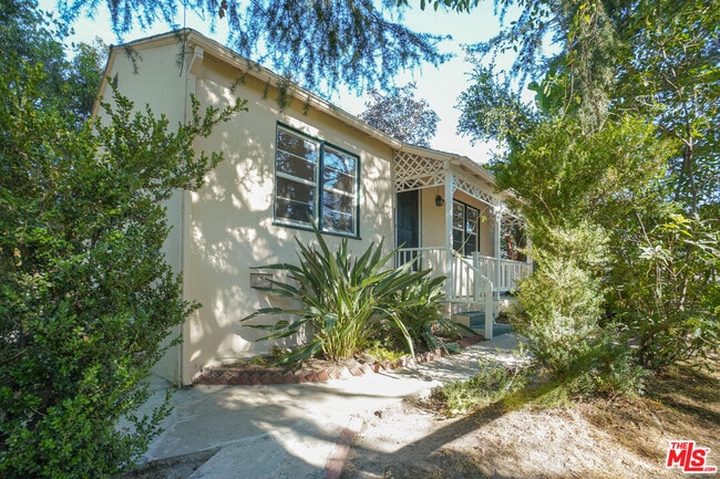 Photo - 4164 Stansbury Ave