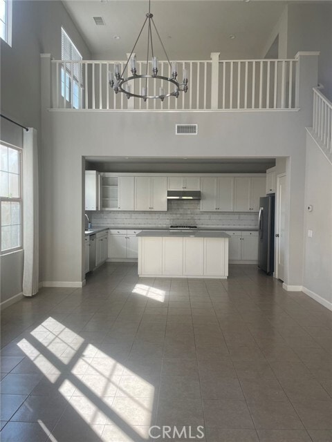 Photo - 121 Holly Springs