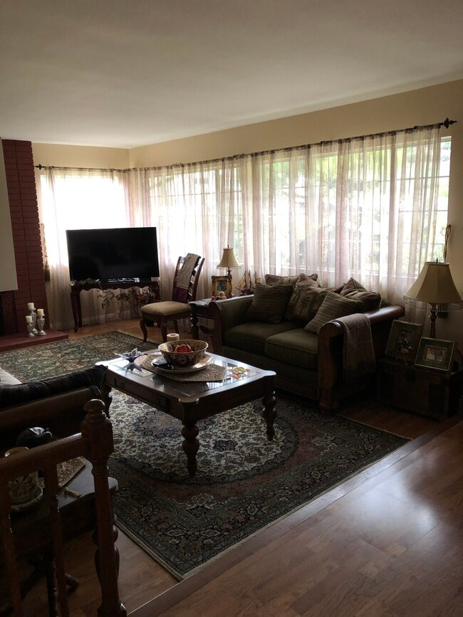 Photo - 1986 Sherer Ln