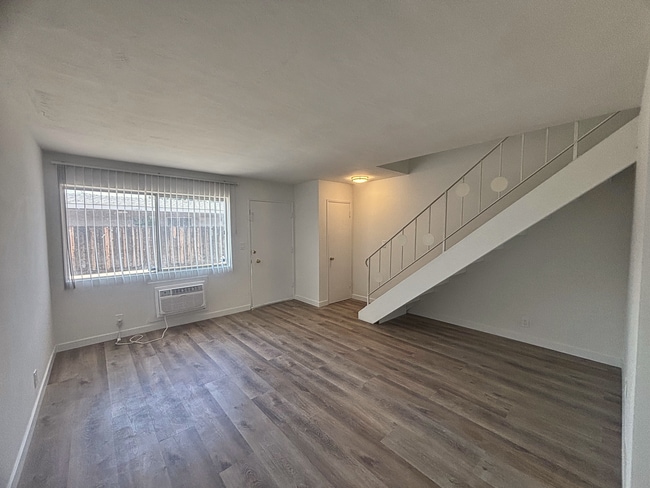 Photo - 673 S Eremland Dr Unit 673 S Eremland Dr 2