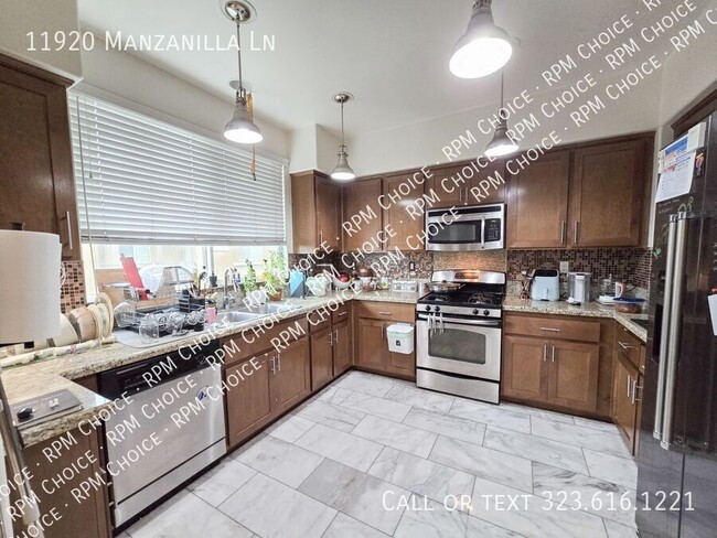 Photo - 11920 Manzanilla Ln