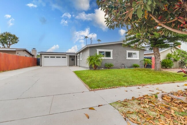 Imperial Beach, Gorgeous 4 bed 2 bath home... - Imperial Beach, Gorgeous 4 bed 2 bath home...
