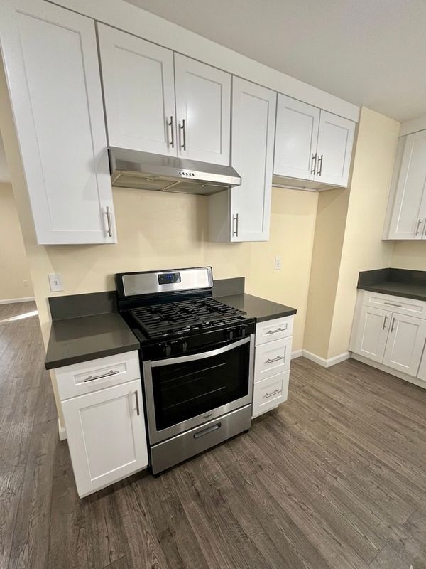 Photo - 429 E Cedar Ave