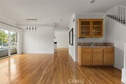 Photo - 14328 Magnolia Blvd Unit 2