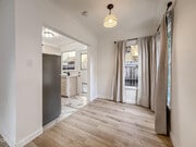 Photo - 5027 Cahuenga Blvd