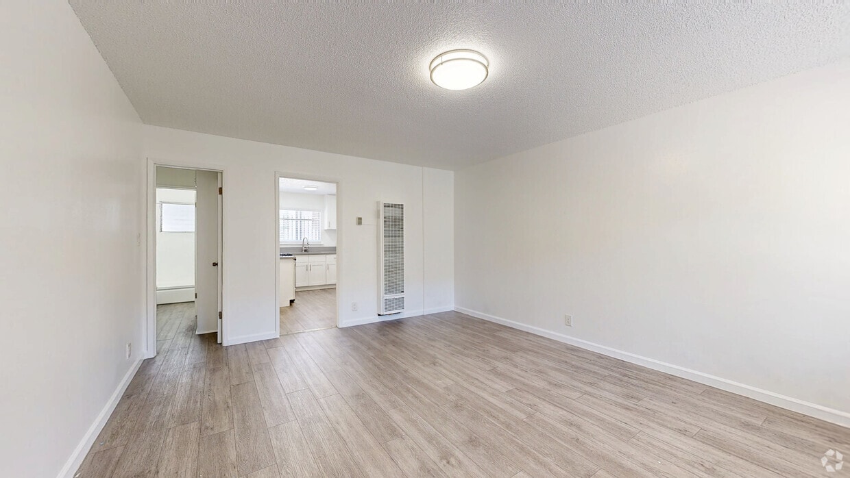 3D Tour - Westmont Apartments LLC