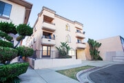 Photo - 1510 S Barrington Ave Condo Unit 204