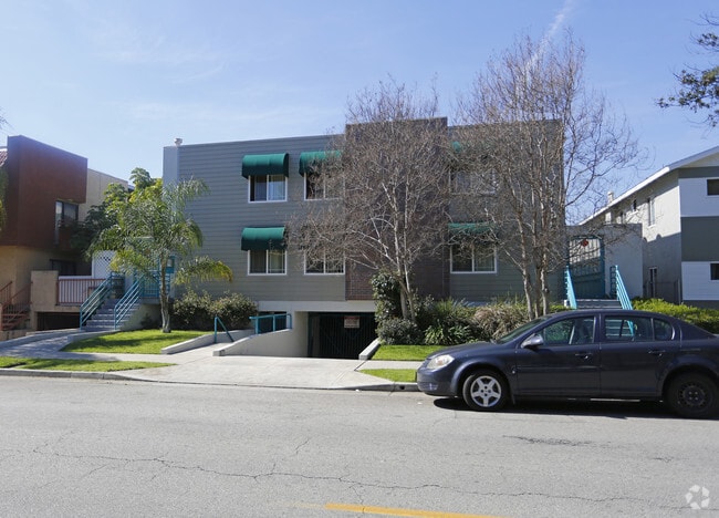 Photo - 319 Concord St