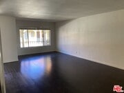 Photo - 1033 6th St Unit 309