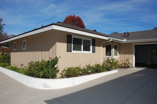 Building Photo - 092 Unit A