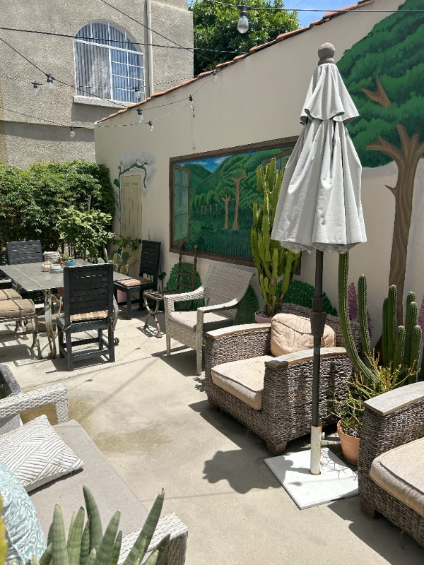 Photo - 420 S Detroit St Unit 1