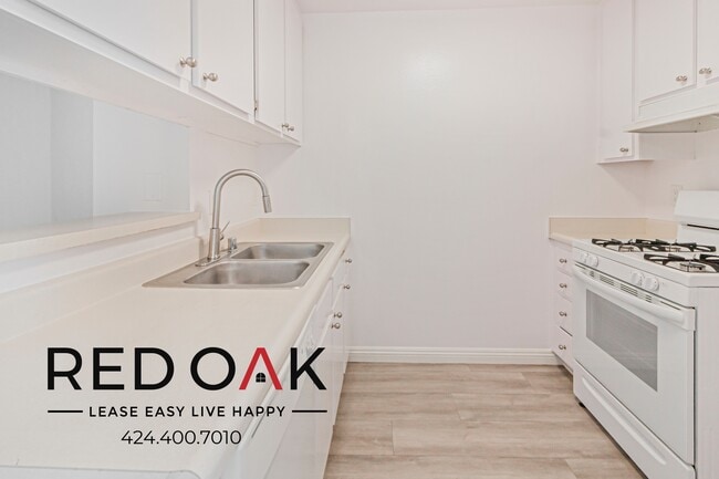 Photo - 8309 Cedros Ave Unit 313