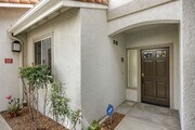 Photo - Charming Ground-Level Condo in California ...