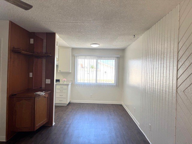 Photo - 16862 Lynn Lane Unit E
