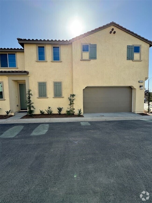 Building Photo - 31565 Wieck Rd Rental