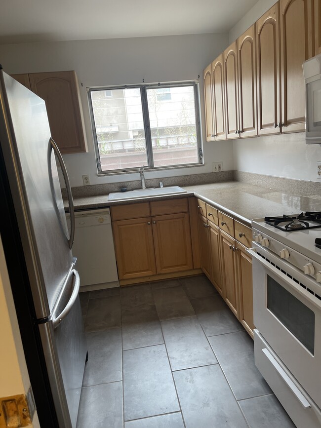 Photo - 1630 Franklin St