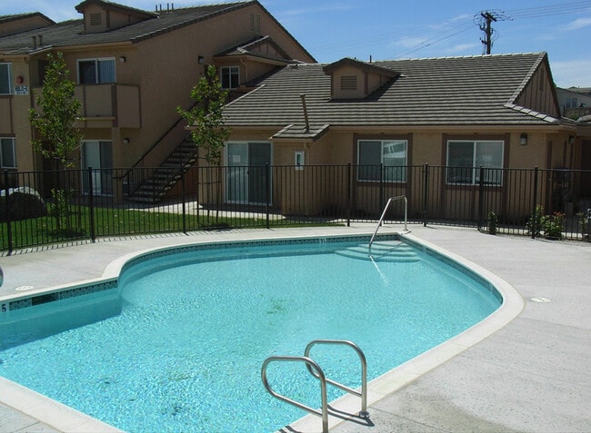 Photo - East Windmill Villa Apartments