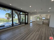 Photo - 3565 Multiview Dr